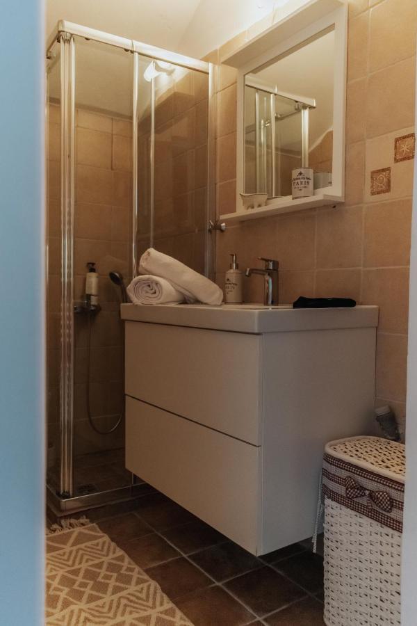 Pool And Sea View Apartments Agia Marina  客房 照片
