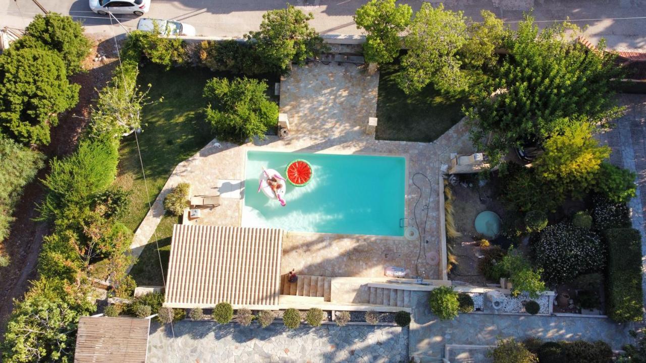 Pool And Sea View Apartments Agia Marina  外观 照片